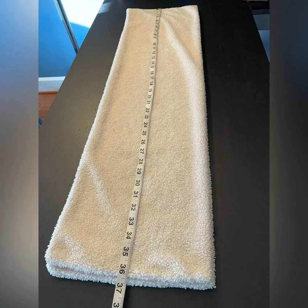 Ivory White Textured Neck Scarf